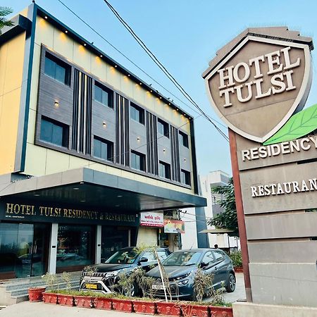 Hotel Tulsi Residency Bhuj Dış mekan fotoğraf