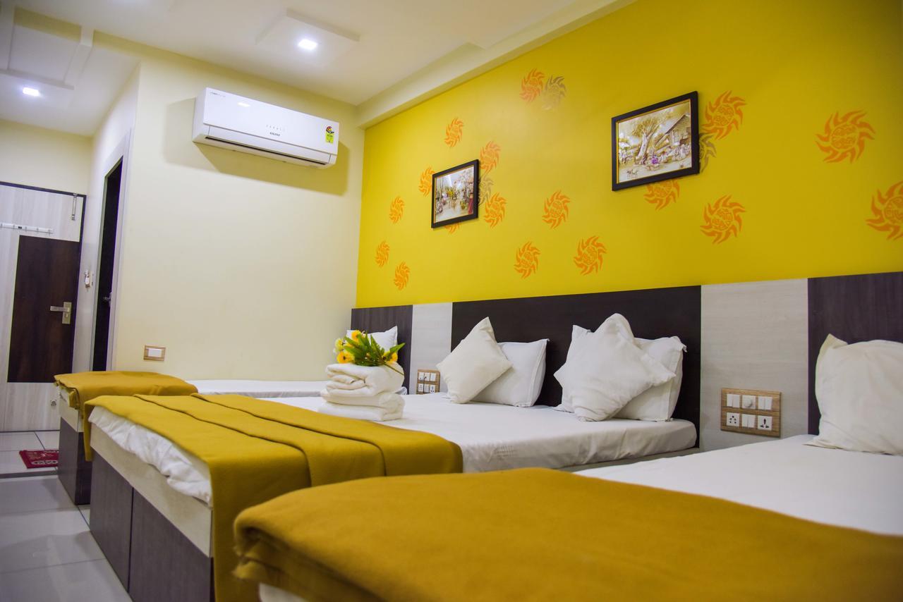 Hotel Tulsi Residency Bhuj Dış mekan fotoğraf