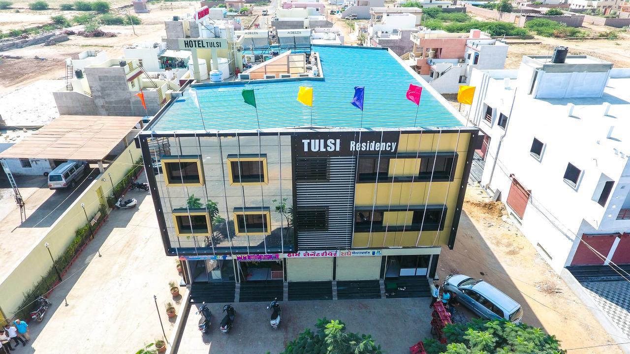 Hotel Tulsi Residency Bhuj Dış mekan fotoğraf