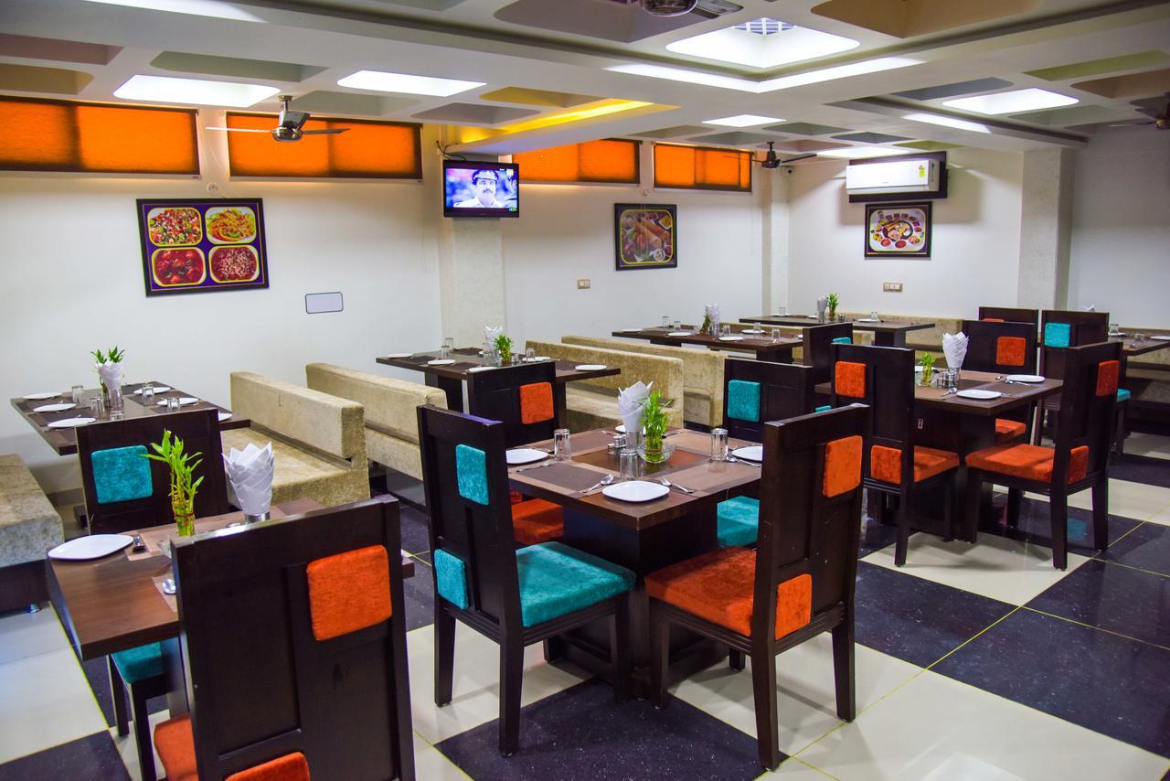 Hotel Tulsi Residency Bhuj Dış mekan fotoğraf