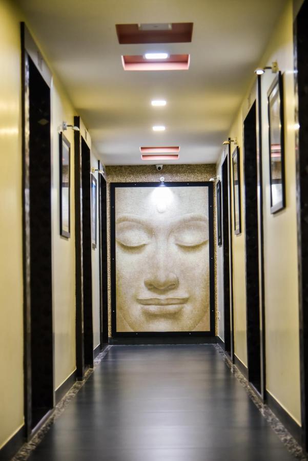 Hotel Tulsi Residency Bhuj Dış mekan fotoğraf