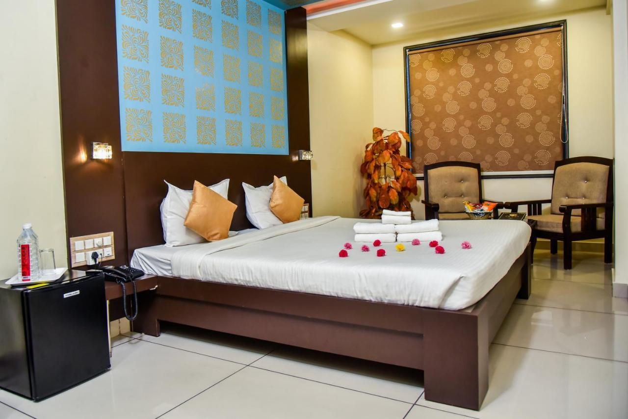 Hotel Tulsi Residency Bhuj Dış mekan fotoğraf